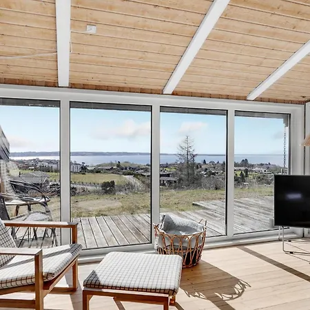 Four-bedroom In Tatil Evi Ebeltoft